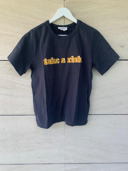 BA&SH. Camiseta azul ´take a risk´