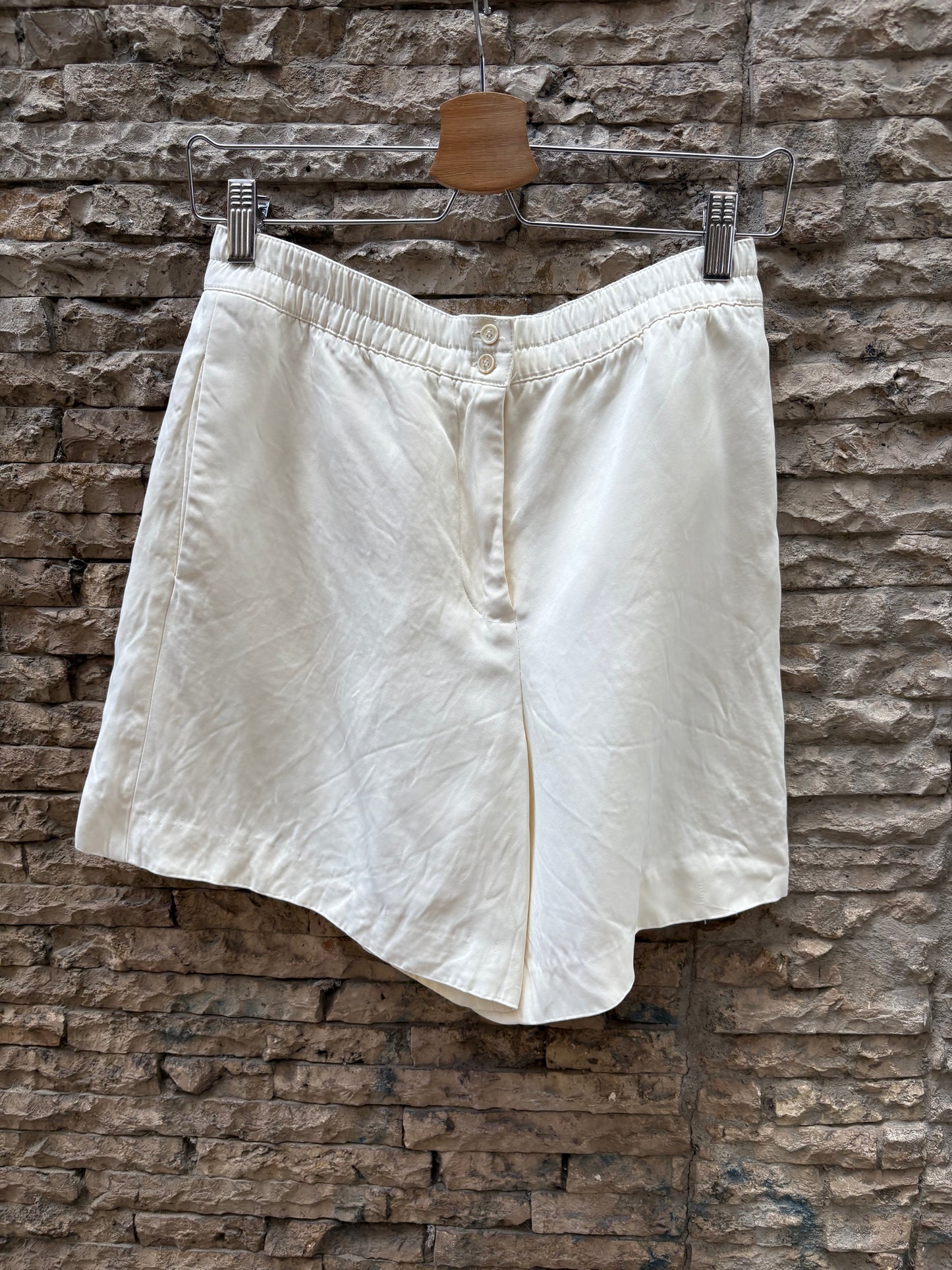 IMAN. White ribbed top Tm