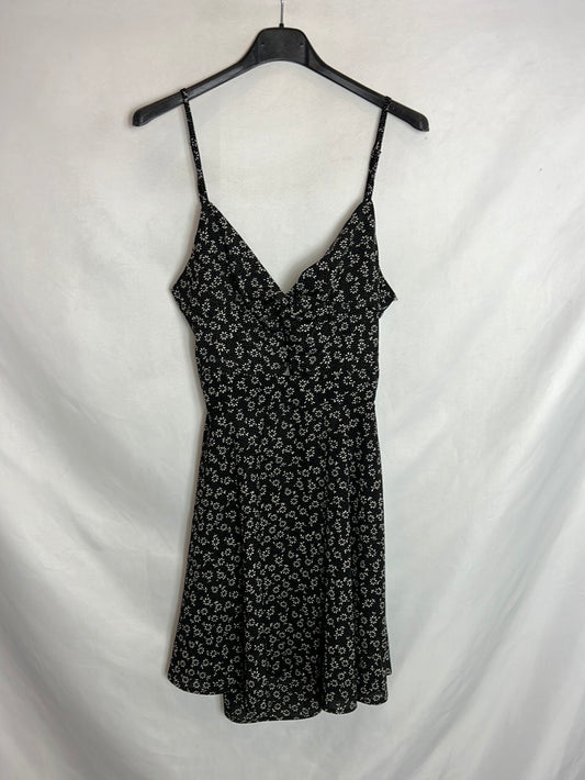 SHEIN. Vestido corto negro estampado. T S