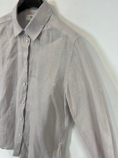 UNIQLO. Camisa lino malva claro. TXS