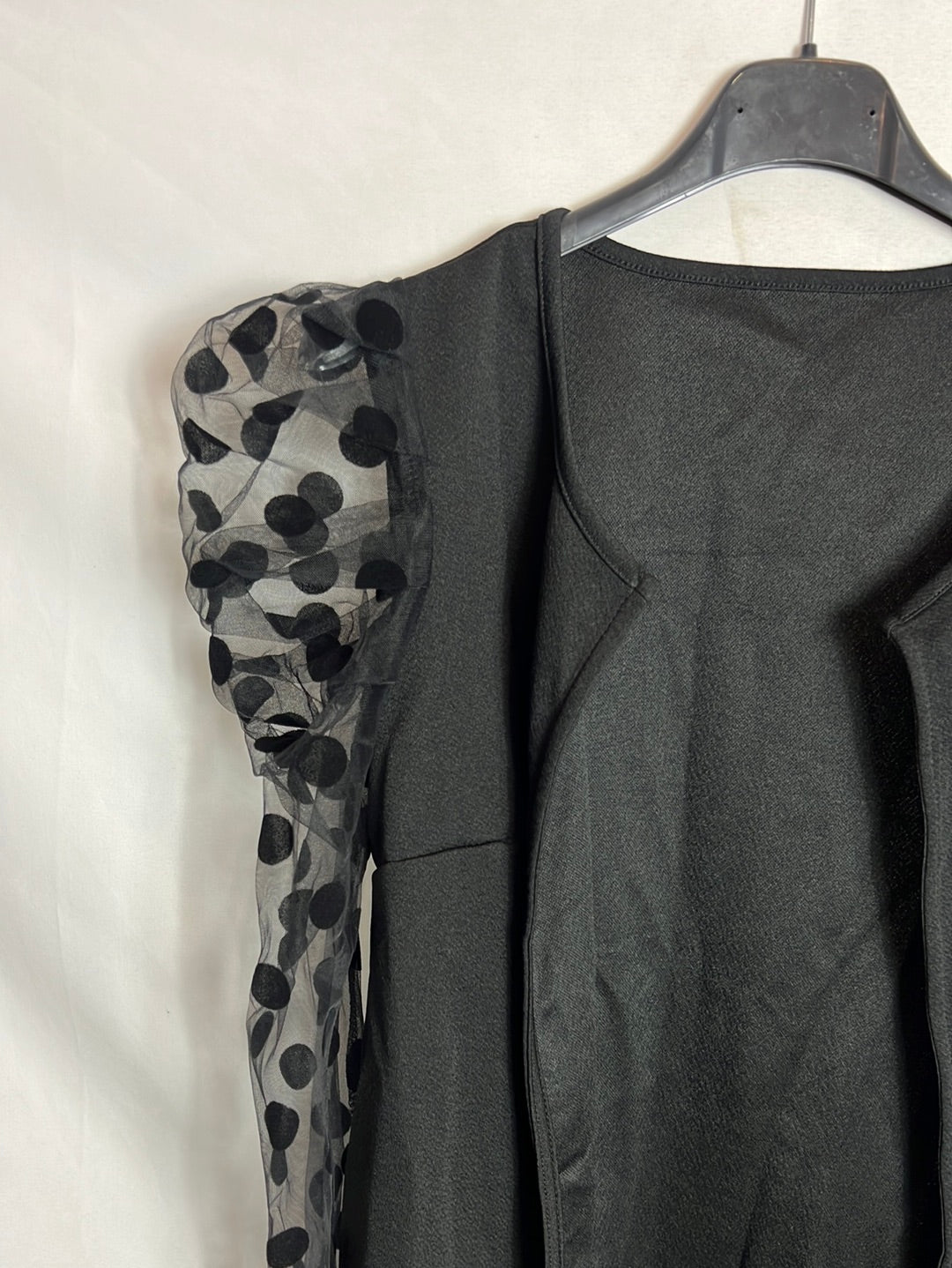 SHEIN. Black sheer sleeve jacket. TS