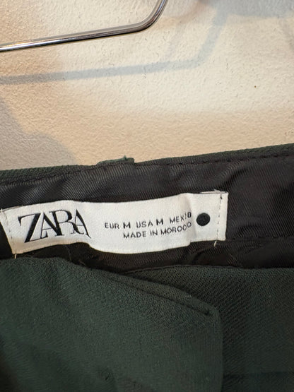 ZARA. pantalón fluido verde