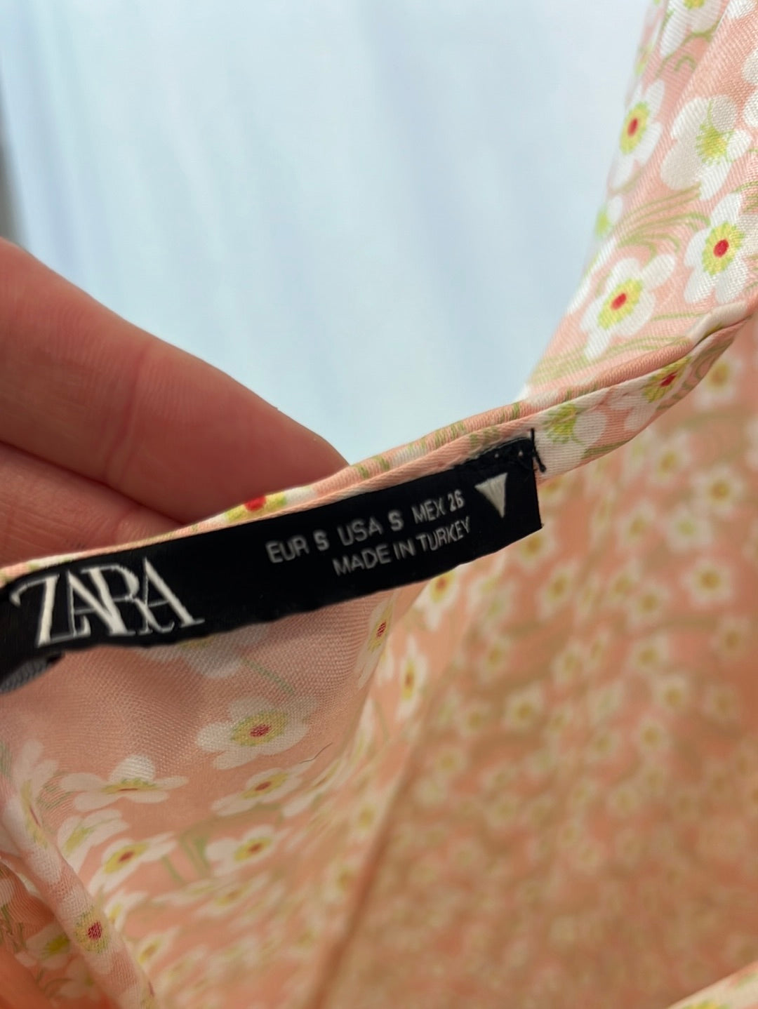 ZARA. Vestido largo rosa flores T.s