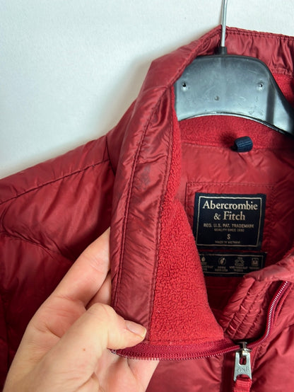 ABERCROMBIE&amp;FITCH. Light red Ts down jacket