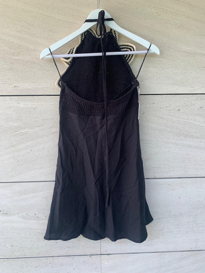 ZARA. Mustard textured back top. TS