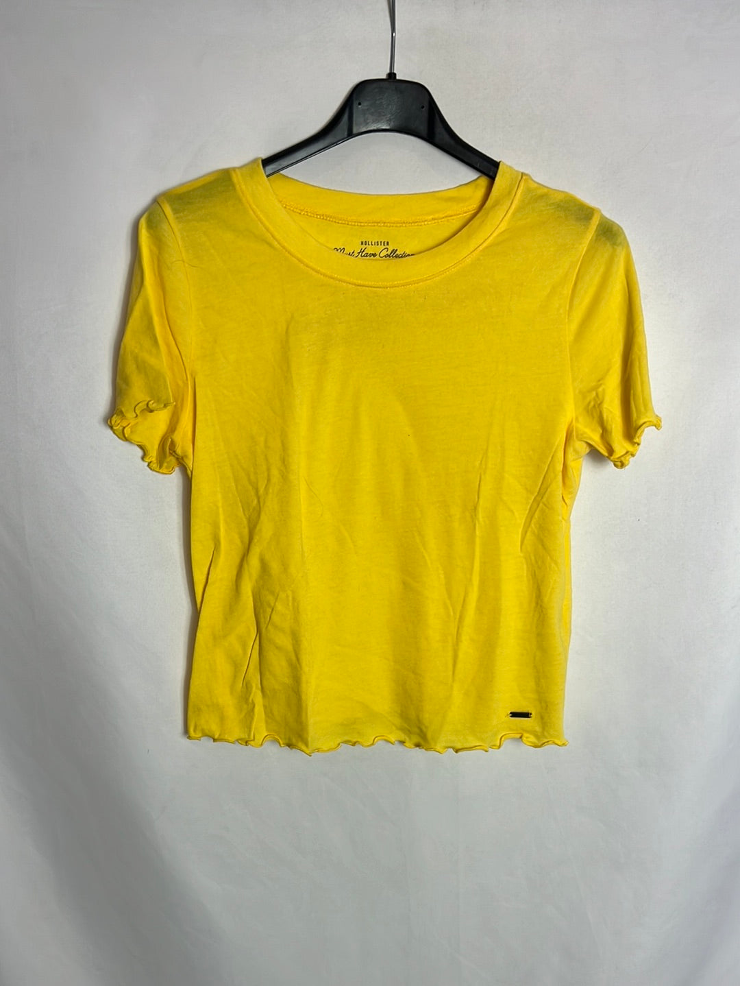 HOLLISTER. Camiseta amarilla . T S
