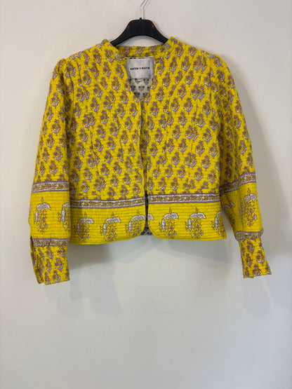 ANTIK BATIK. Chaqueta textura estampada