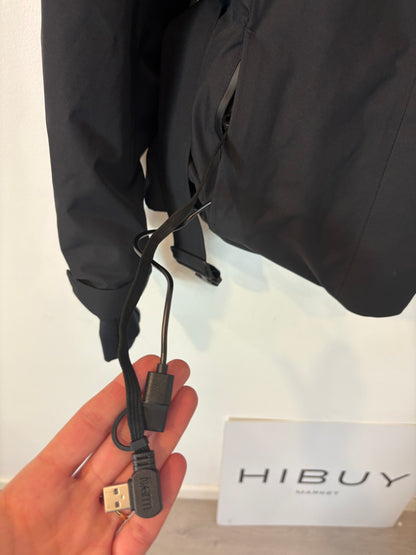 OYSHO. Plumas negro ski