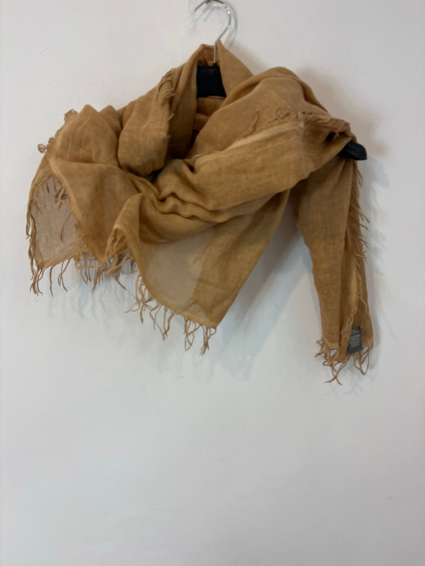 ZADIG & VOLTAIRE. Pañuelo color tierra algodón