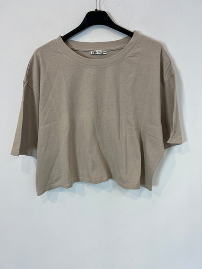 ZARA. Camiseta crop beige. T L