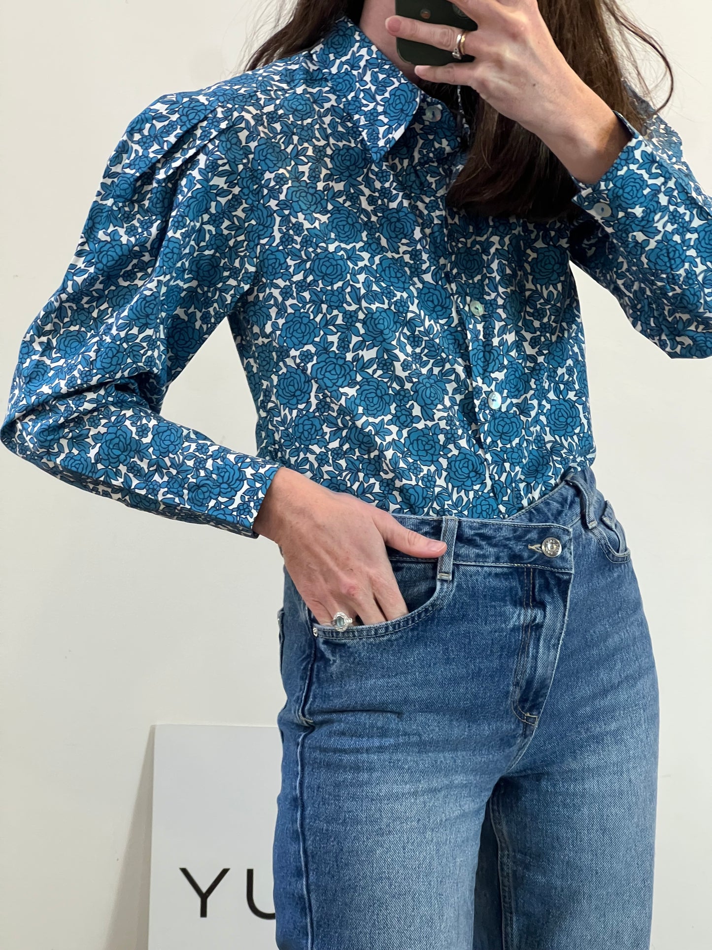 PIETRA. Camisa estampado flores