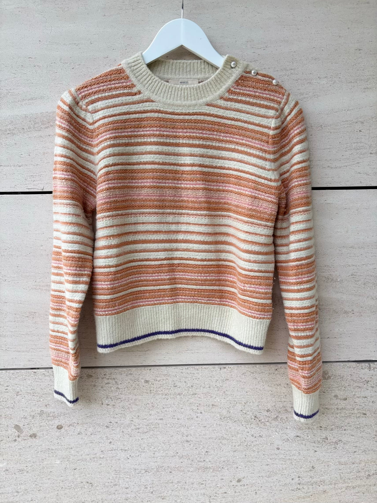 SESSÚN. Jersey beige bordados lana