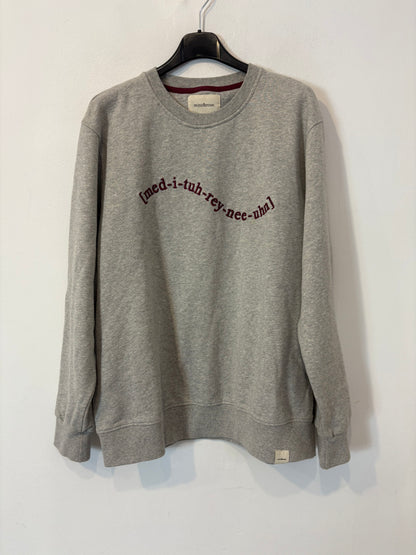 MINT&ROSE. Sudadera gris letras burdeos