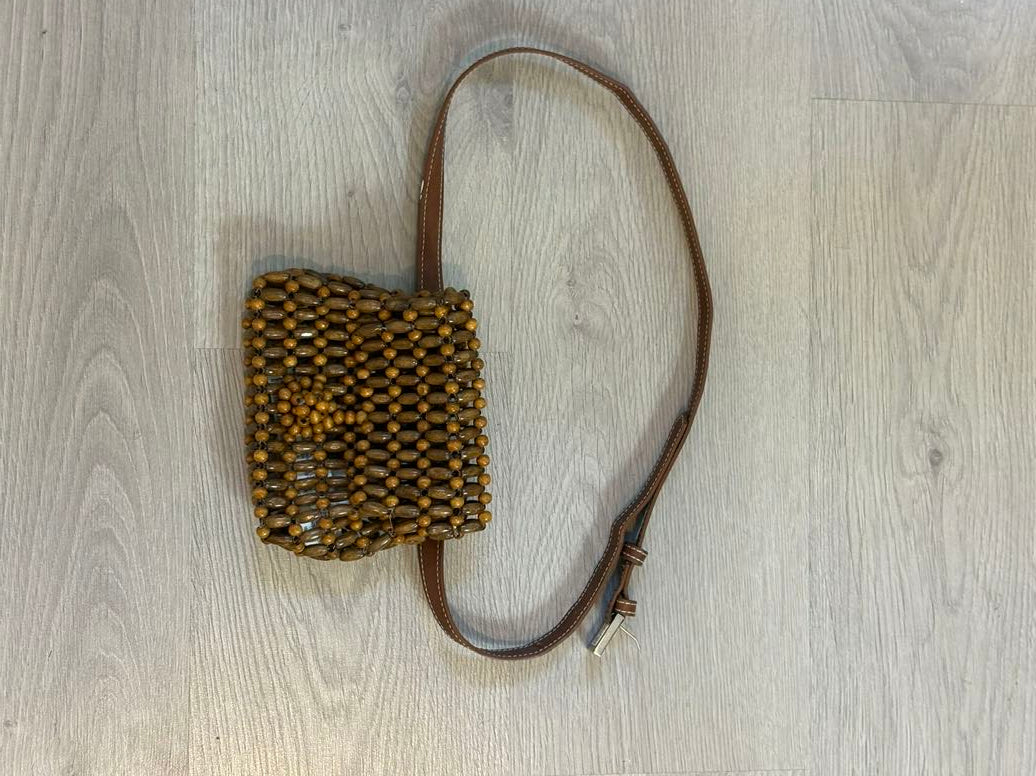 ZARA. riñonera/bolso  bolitas