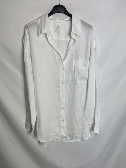 H&M. Blusa blaca lino estilo oversized. T M
