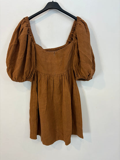 SÉZANE. Vestido corto lino manga farol