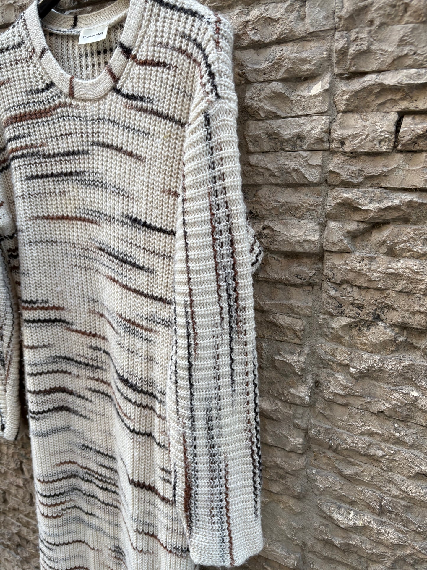 MASSIMO DUTTI. Short green skirt with pocket T.xs