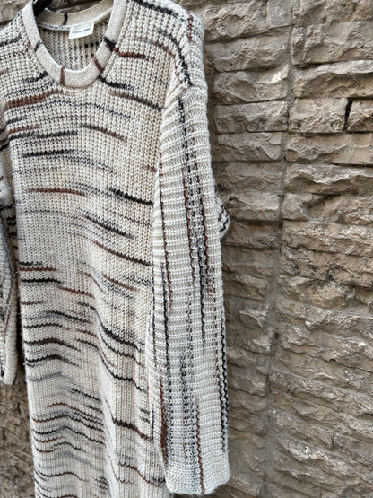 MASSIMO DUTTI. Short green skirt with pocket T.xs