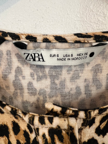 ZARA. Blusa animal print mangas T.s