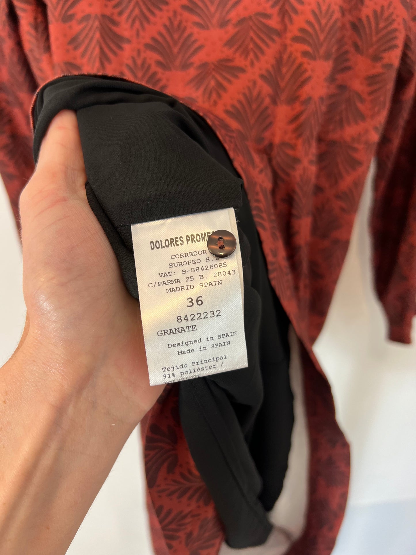 DOLORES PROMESAS. Vestido estampado burdeos T.36