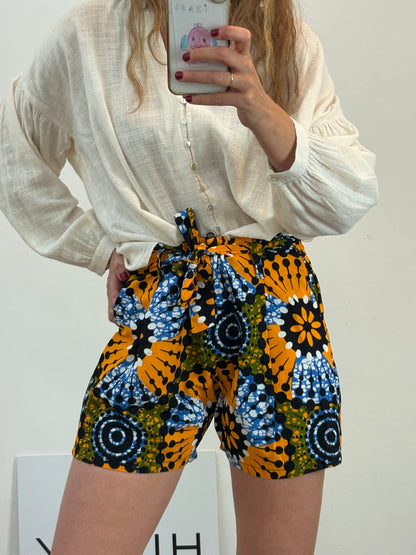 Bermudas estampado africano