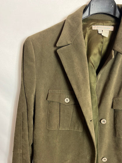 ZARA. Chaqueta verde bolsillos. T S