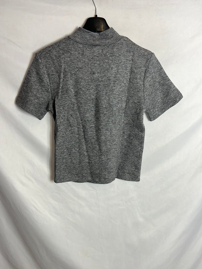 ZARA. Grey top with Perkins collar Tl