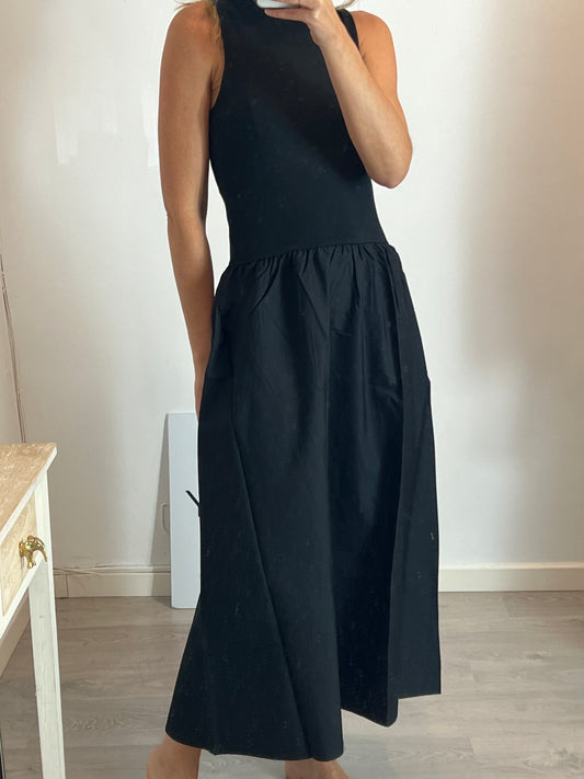 MANGO. Vestido largo negro doble textura T.l