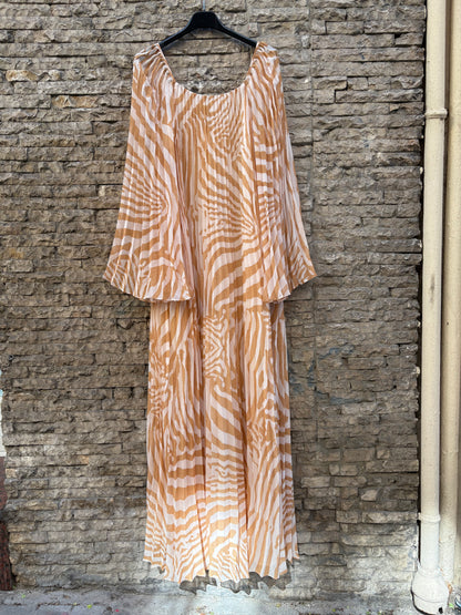 SÉZANE. Vestido plisado estampado