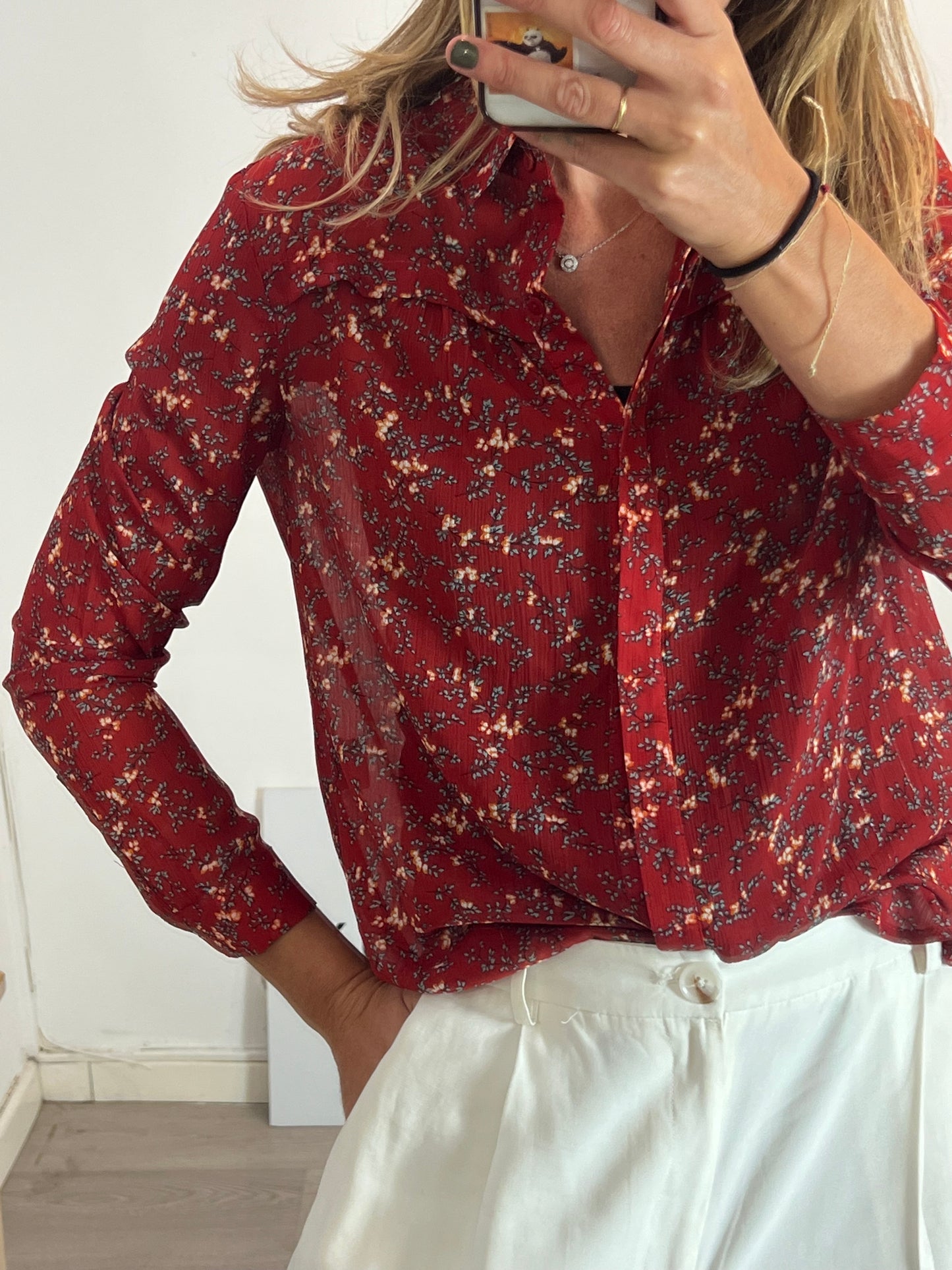 SEE U SOON. Blusa fluida flores. T 2(M)