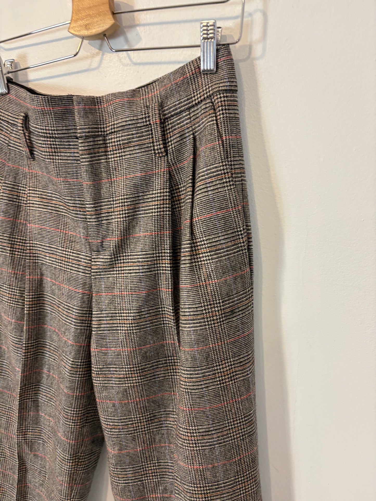 ZARA. Pantalón pinzas con lana