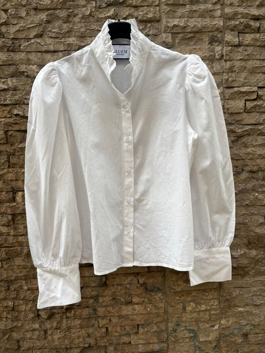 DELUEM. Camisa blanca detalle cuello
