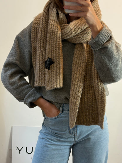 ZADIG & VOLTAIRE. Bufanda beige alpaca