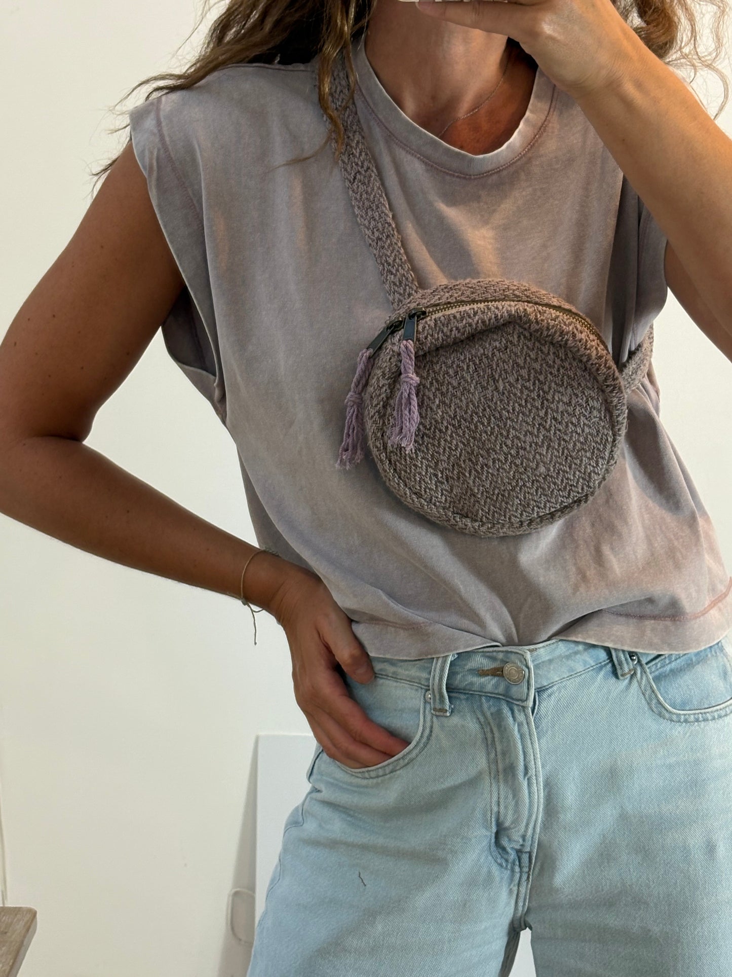 RIÑONERA REDONDA (3 colores)