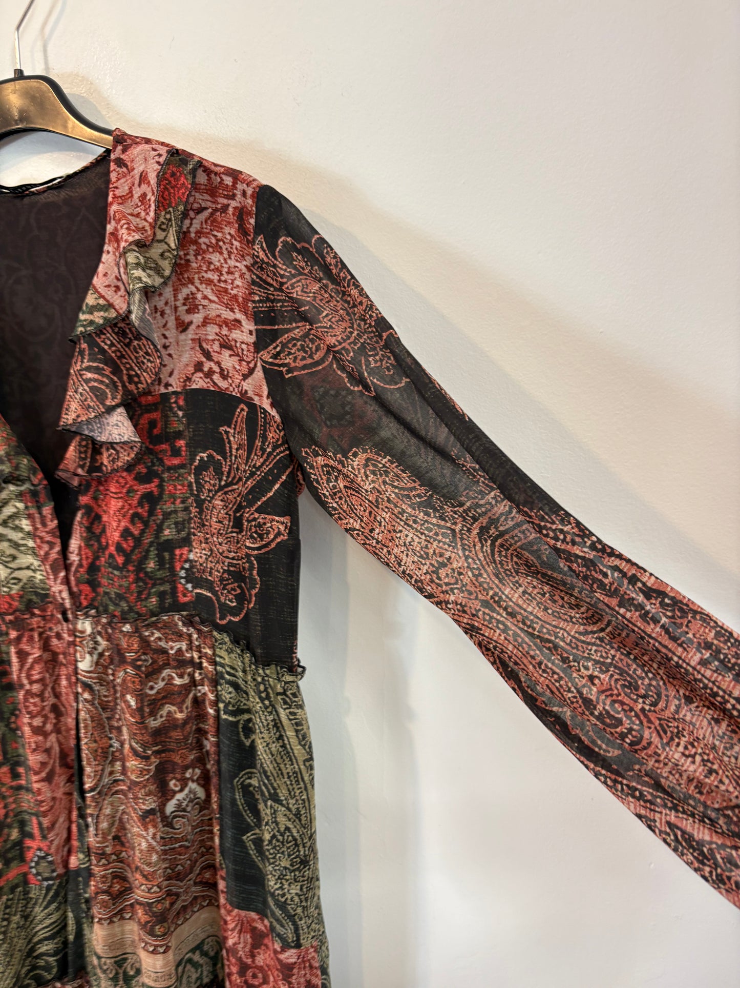 ZARA. Mustard textured back top. TS