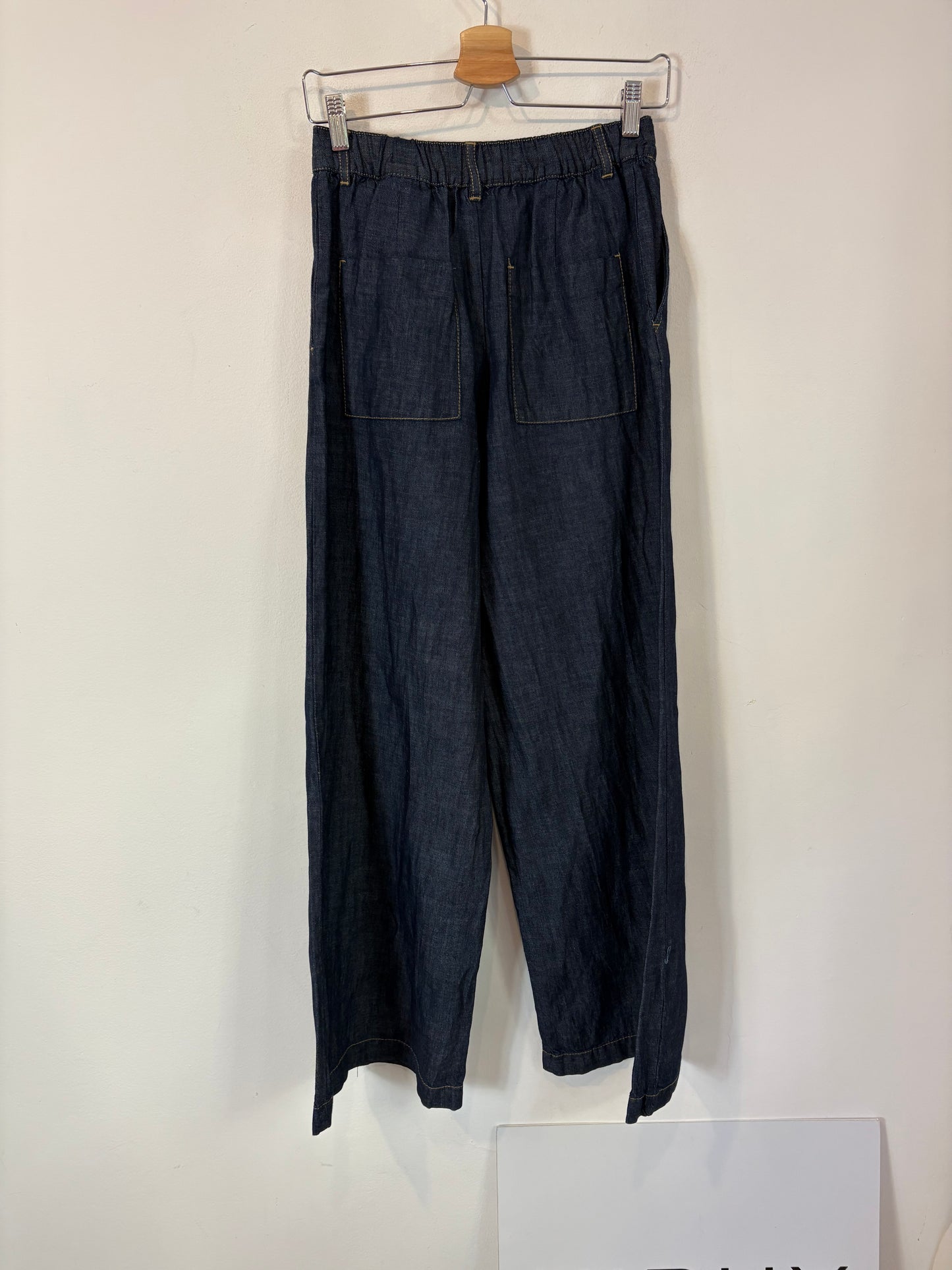 ZARA. Denim pata ancha fluido