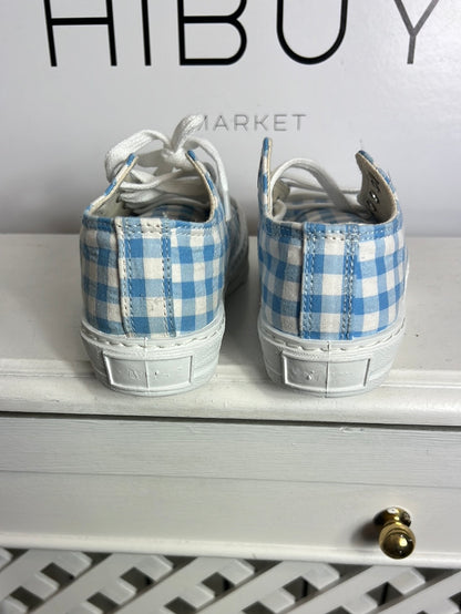 MI CANESÚ. Zapatillas cuadros vichy. T 29
