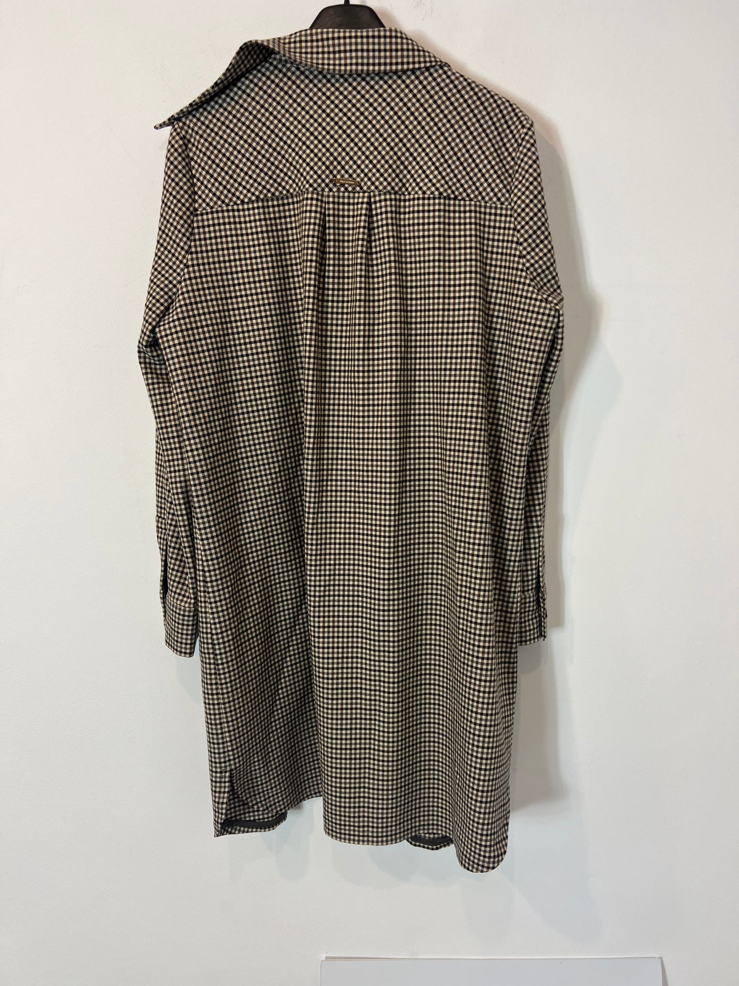 PEDRO DEL HIERRO. Chaqueta cuadros tonos tierra T.m