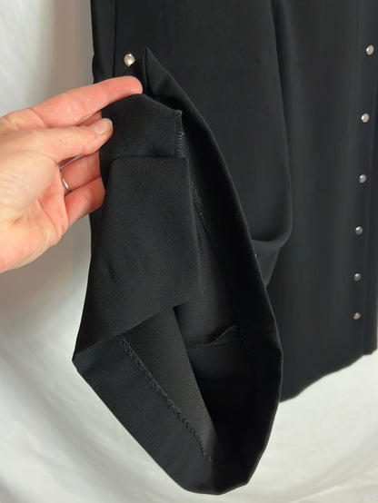 ZARA. Black culottes with side buttons, size 38