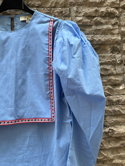 COOSY. Blouse with front detail Ts