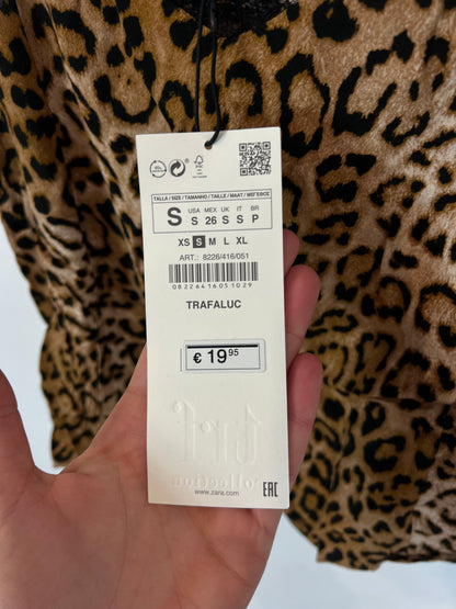 ZARA. Top animal print lencero. T S