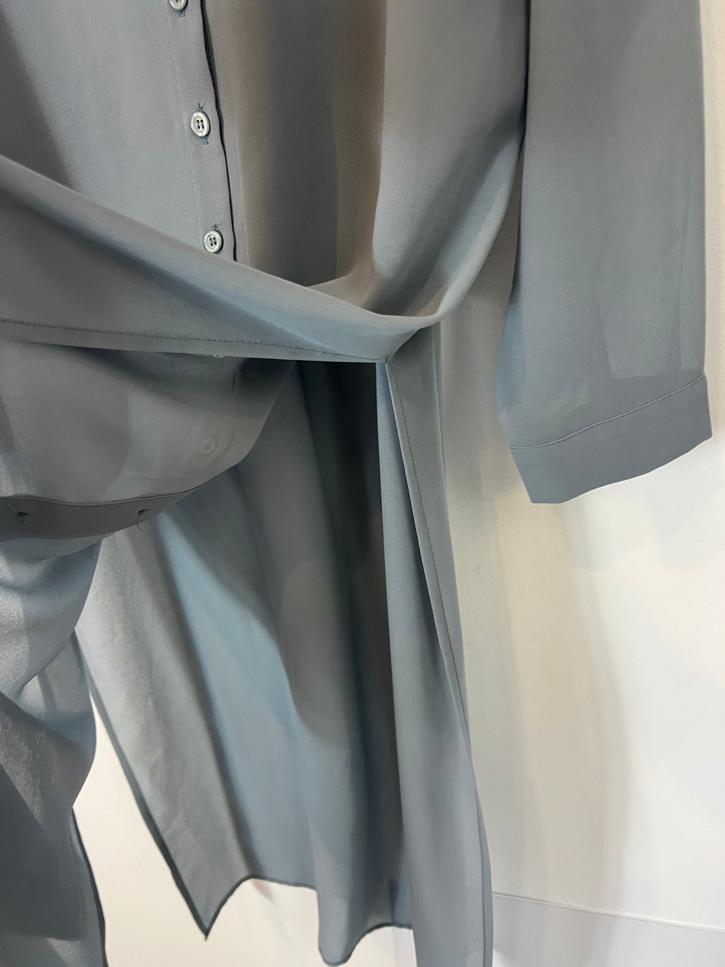 BIMANI. Blusa larga aberturas semitransparente. T L