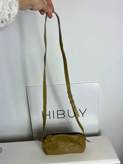 HOFF. Bolso mini piel verde pistacho