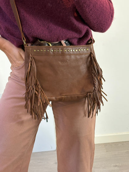 MICUIR. Bolso bandolera  flecos piel