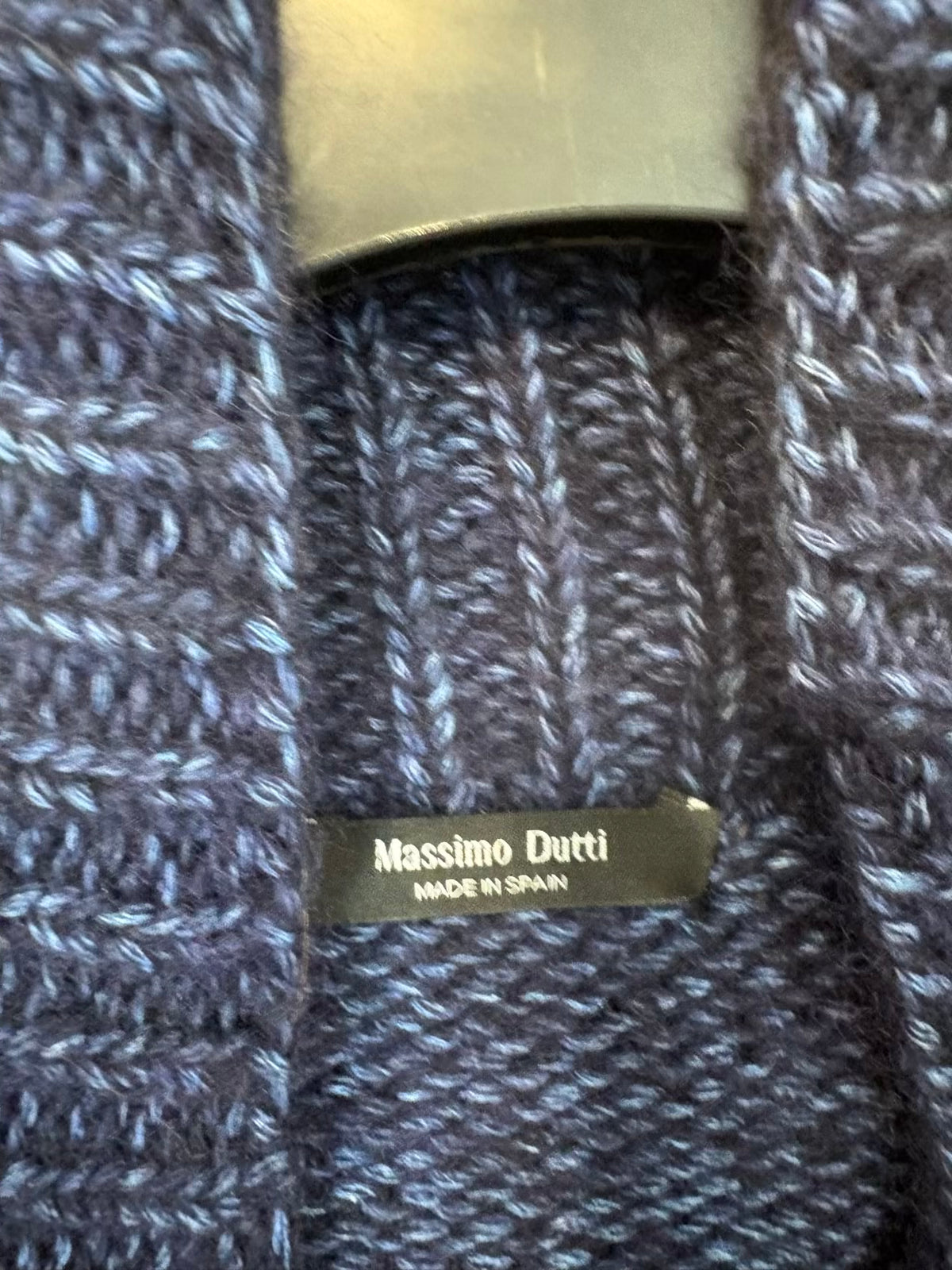 MASSIMO DUTTI. Chaleco azul jaspeado con lana