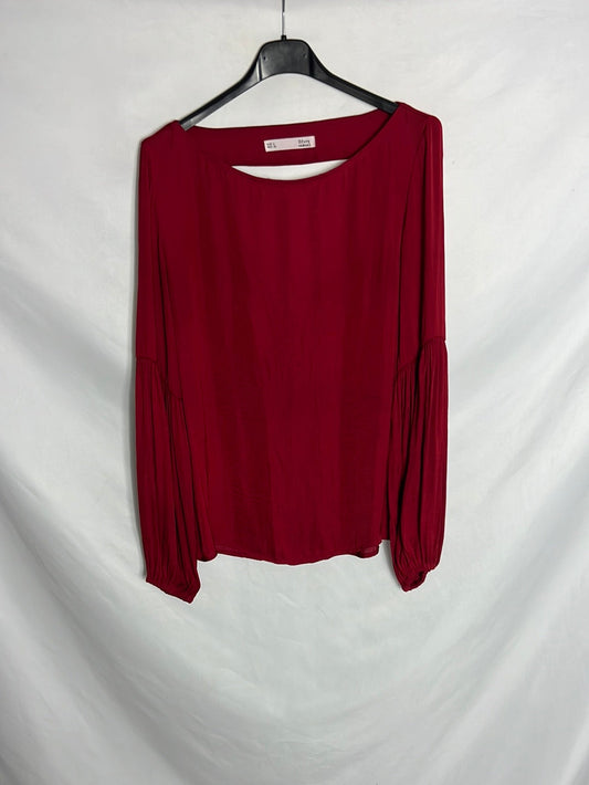 SFERA. Blusa roja satinada apertura. T S