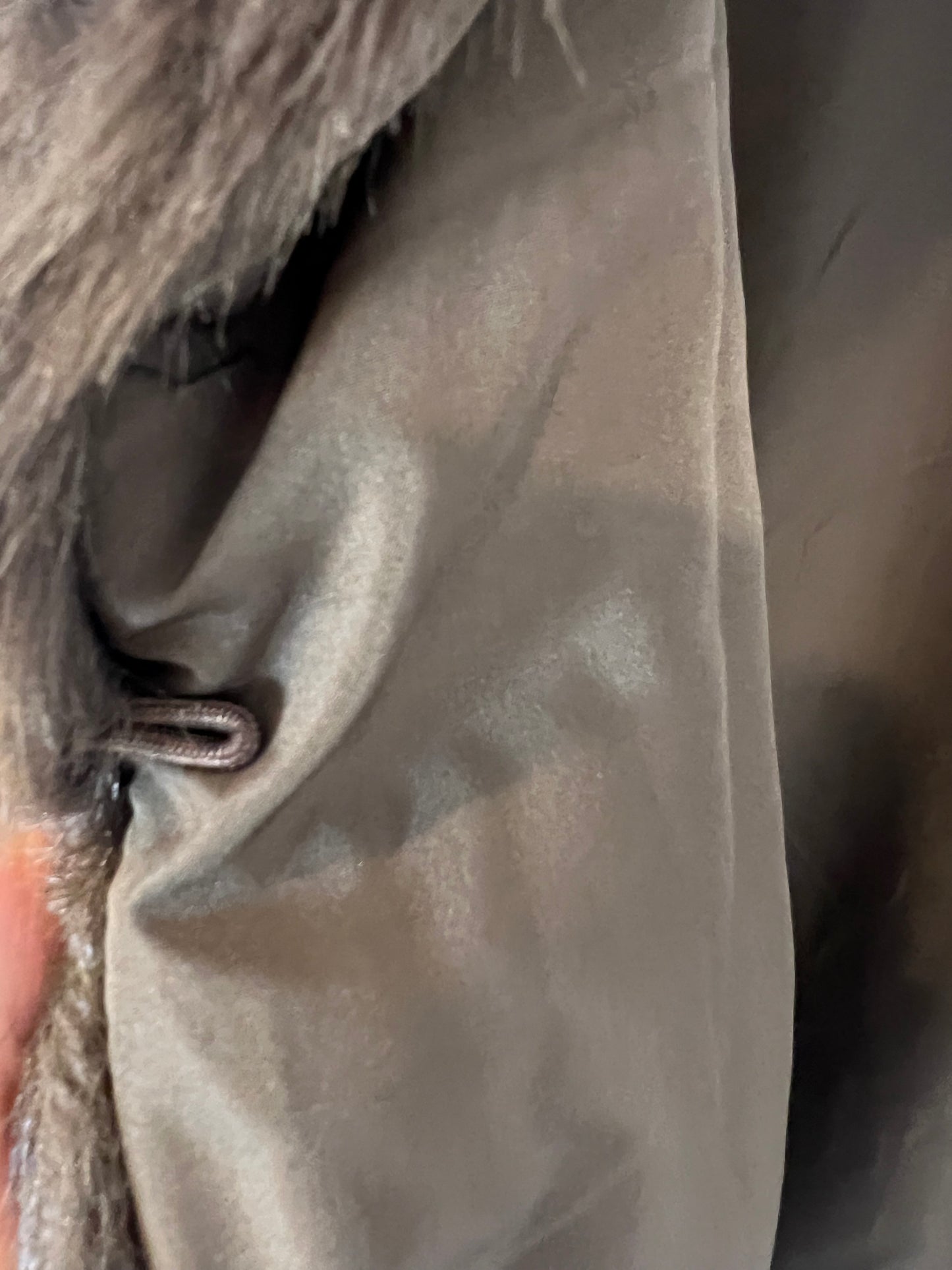 EASY WEAR. Chaleco pelo marrón chocolate. T M