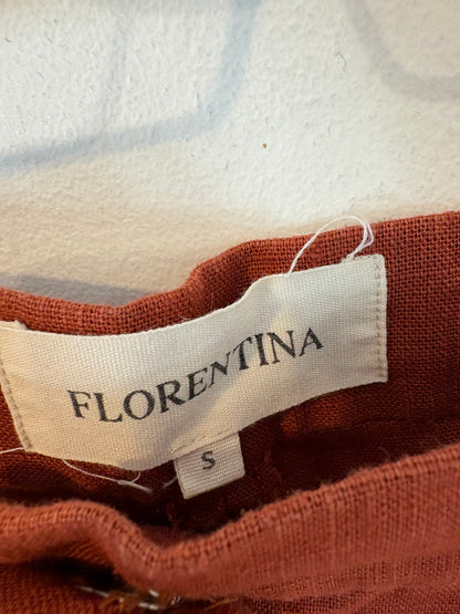 FLORENTINA. Total look lino teja