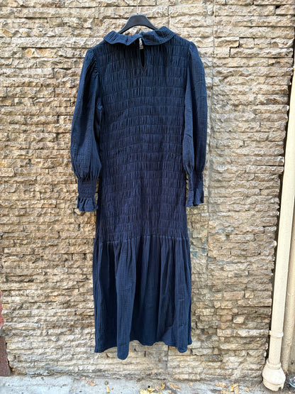 MARIA DE LA ORDEN. Vestido largo azul fruncidos