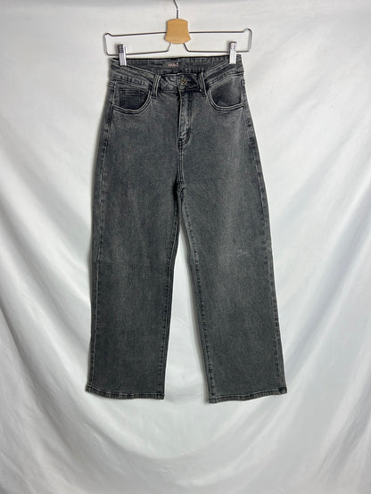 AZALEA. pantalón gris culotte T.s